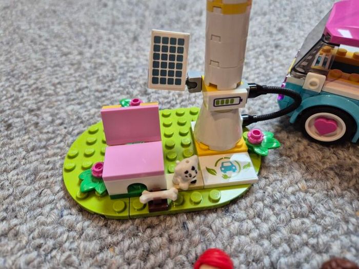Lego Friends 41443 Olivia's Electric Car