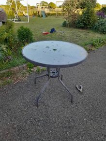 outdoor table