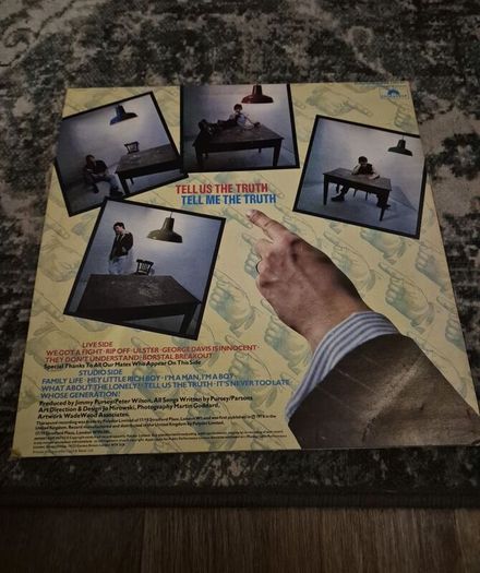 Sham 69 - Tell Us The Truth LP