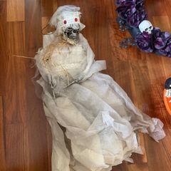 Halloween decor