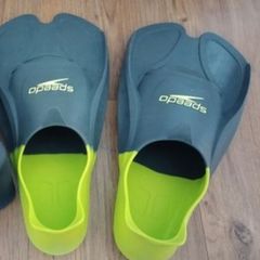 Training pool Fins