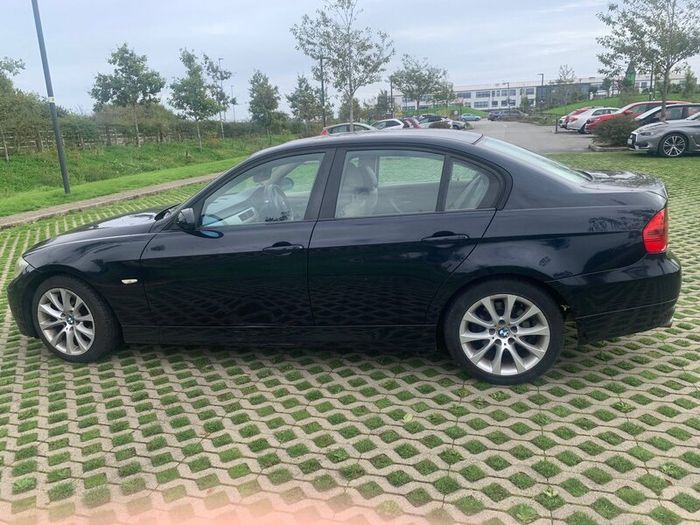 BMW 3-Series 2008