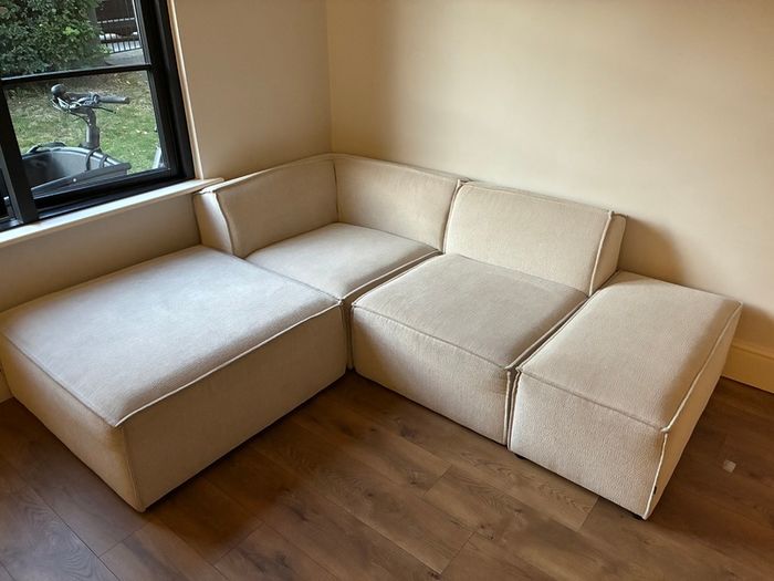 SLF24 Mojo modular corner sofa