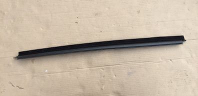 RH Front Outer Glass Channel (Fiat Uno)