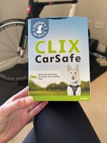 Dog harness for travel in car