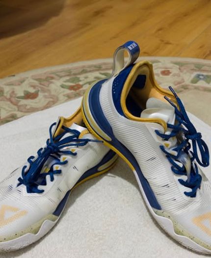 Peak basketball trainers - size US 10 / EU 44 / UK 9