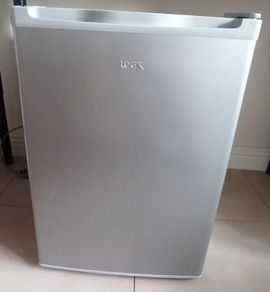 Mini Fridge - Excellent condition