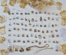 Jewellery lot of 70+ assorted items
