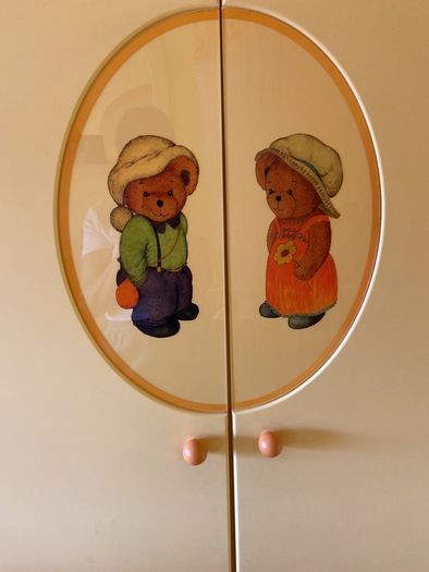wardrobe