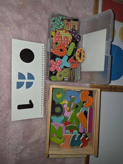 Magnetic board