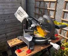 RYOBI EMS190DC 18V One+ Mitre Saw + Workmate