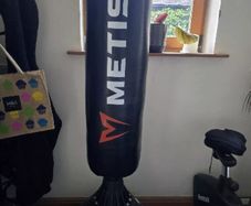 PRO 6 Foot Large Free Standing Punchbag Only Used Few Times - Collect