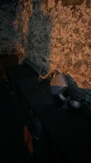 Bmw complete exhaust and Catalytic Converter