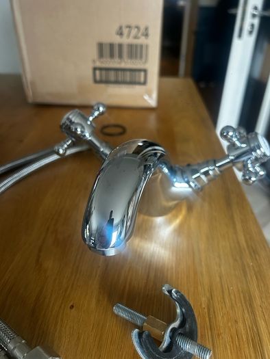 Bathroom Tap - Kingsbury Mono Basin Mixer