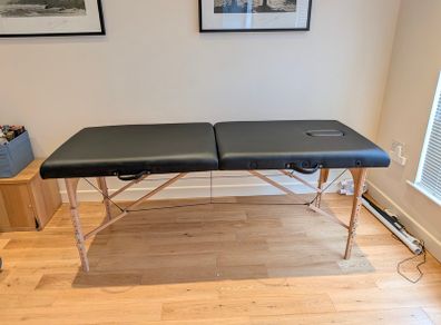Massage Table- foldable