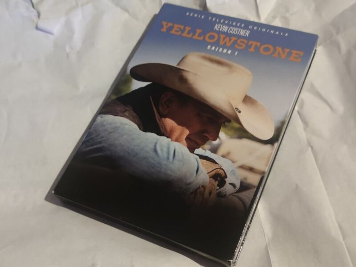 Yellowstone Season 1 Dvd Boxset