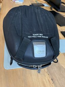 Givi ST602 tanklock bag