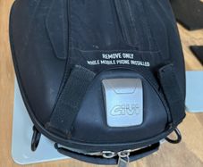 Givi ST602 tanklock bag