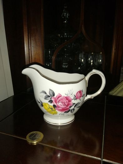 Porcelain milk jug