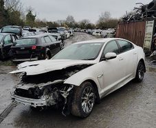 Breaking jaguar xf 2.2 diesel 2014 r type