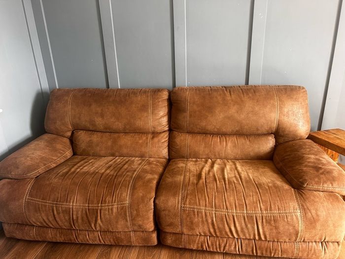 3seater recliner couch