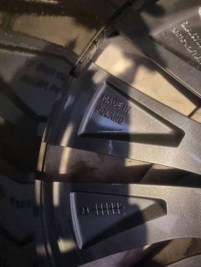Genuine SkodaBetria dimond cut  alloys refurbished