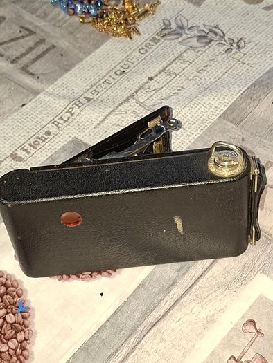 This is a Kodak No.1 Pocket Camera, likely manufactured between 1926 and 1931, Postage Available