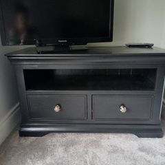 Black TV Stand  Excellent Condition Priced to Sell