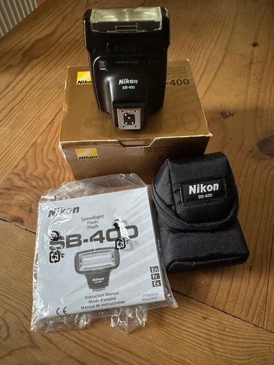 Nikon SB-400
