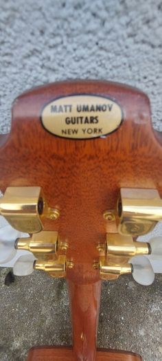 Lowden S10P (O22) JUMBO Made In Ireland in 1986. Very Rare Guitar from Lowdens Golden Era. Comes With A Calton Case worth 1500 on its own!