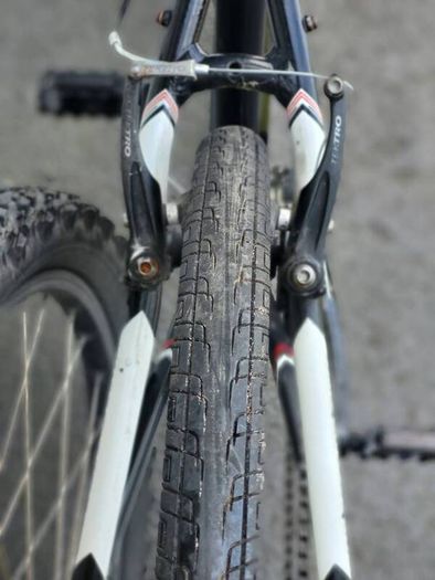 Hybrid  2 Cheap Used Bikes