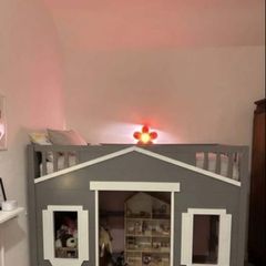 Playhouse loft bed
