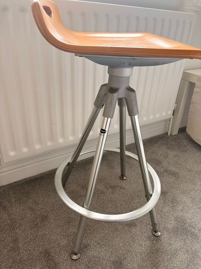 Swivel Counter Stool