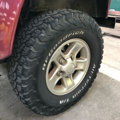 BF Goodrich AT KO2 265/75/16 4x4 Tyres