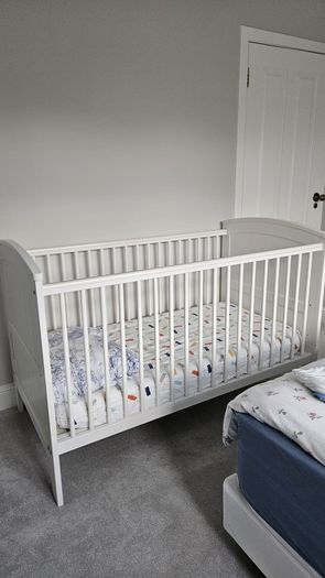 Mamas and Papas Cotbed and Matress