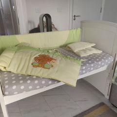 Baby crib
