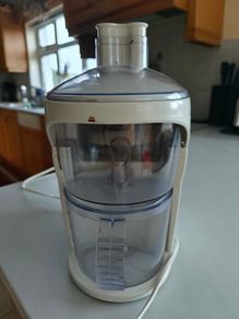 Centrifuge juicer