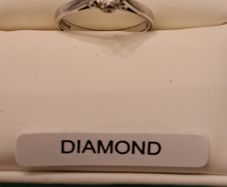 18ct diamond ring size L