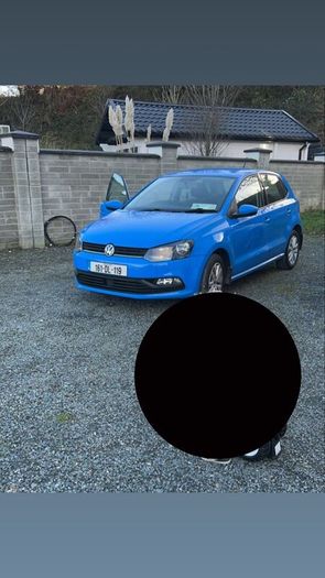 Blue Volkswagen polo 161