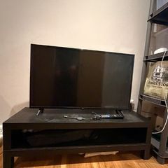 lg tv 43 inch with stand / Chromecast