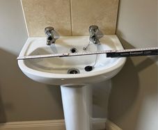 Bathroom Pedestal Basin / Sink with Taps