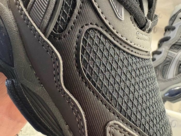 ASICS Gel NYC / Gel Quantum style trainers (black/grey)