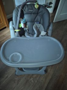 Chicco Polly magic highchair