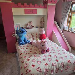 Kids princess bed