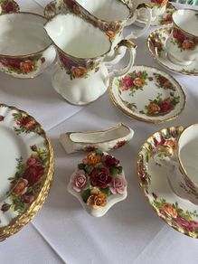 royal albert old country roses
