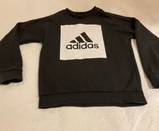 Gorgeous boys black Adidas sweater top 9 10