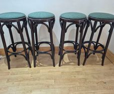 vintage bentwood cafe / bar stools