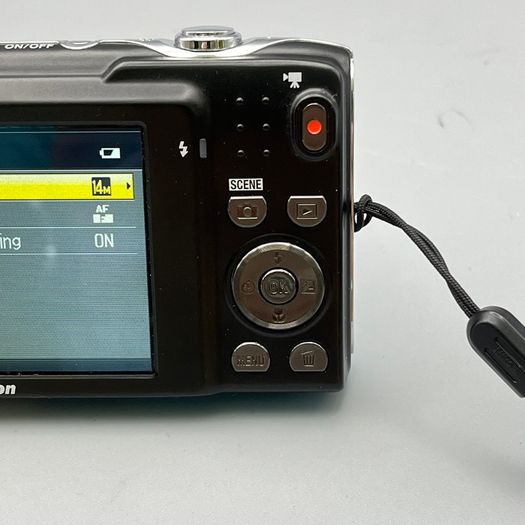 Nikon Coolpix S3100 14MP Digital Camera Blue - Full Kit