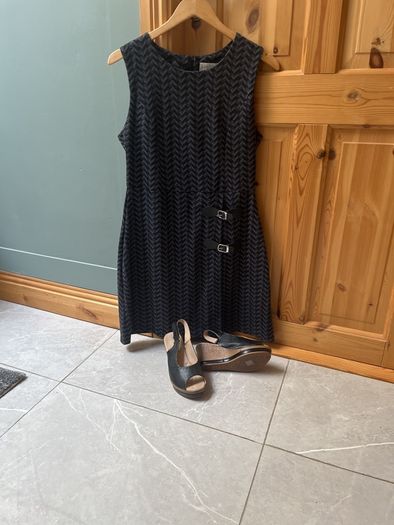 dress and sandles