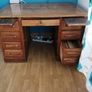 antique desk Image 3